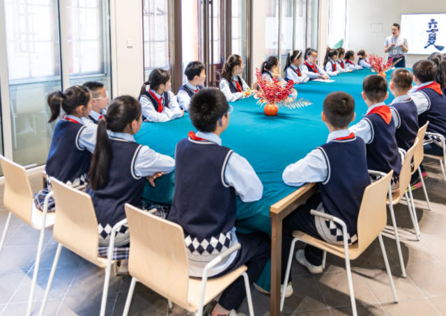 内在展开之道尽力建造成为一所学生喜欢家长认同满意的校园